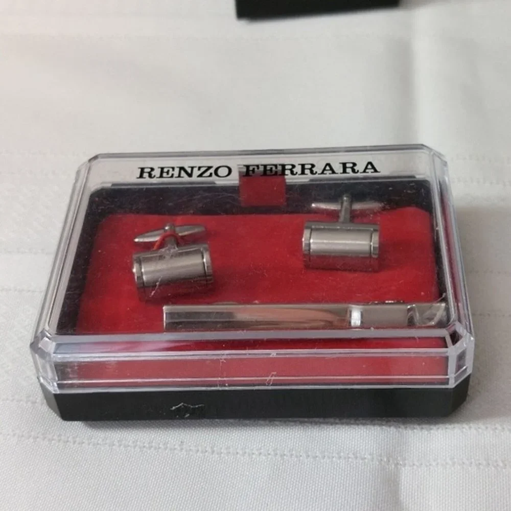 * Renzo Ferrara Silvertone Cufflinks and Tie Bar Clip 3 Piece Set in Box